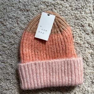 a new day Gradient Peach-Pink Knit Beanie